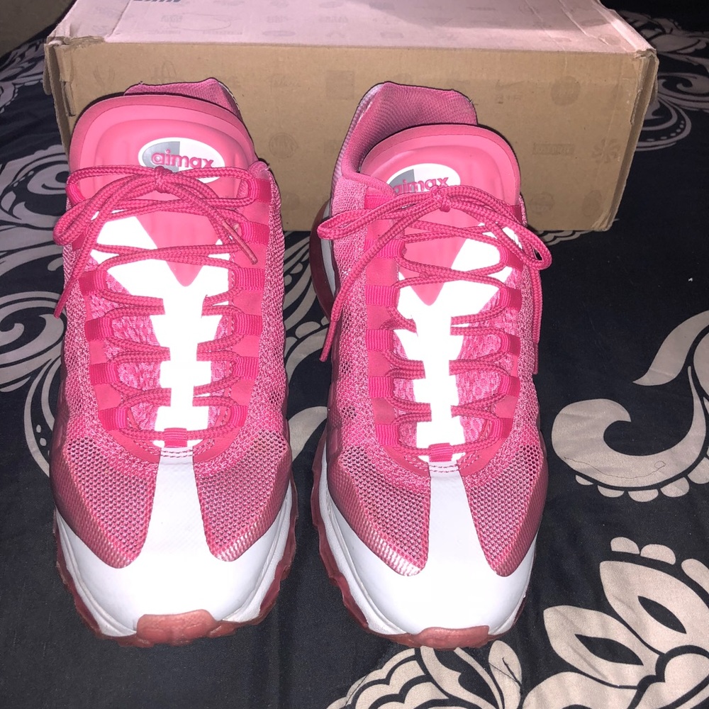 WOMEN SHOES